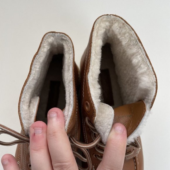 Vince Women's Finley 2 Ankle Boot Size US Women's 6 Brown Leather Lamb Sheerling - Picture 2 of 10